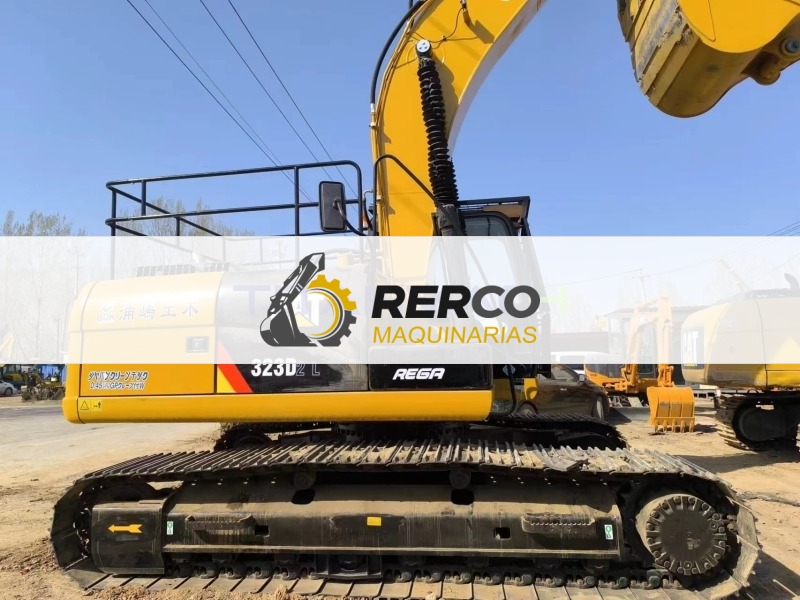 Caterpillar 323D2L