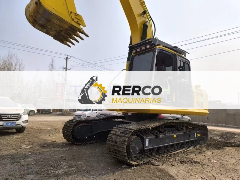 Komatsu PC210LC