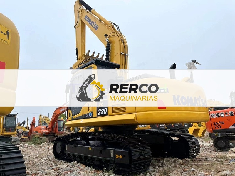 Komatsu PC220-8 Excavadora