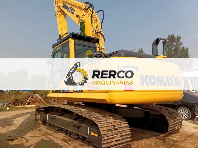 Komatsu PC220-8 EXCAVATOR(80CM track)