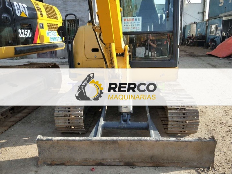 Komatsu PC56 Excavadora
