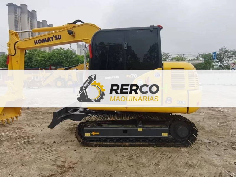 Komatsu PC70-8